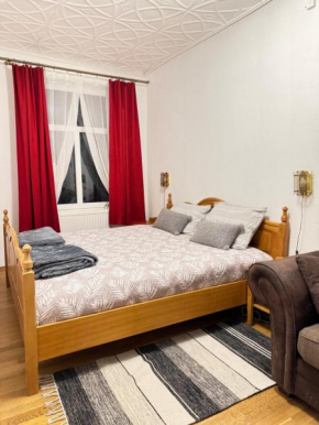 Peaceful 2 room 50m2 Centric 10 min to Old Town AC